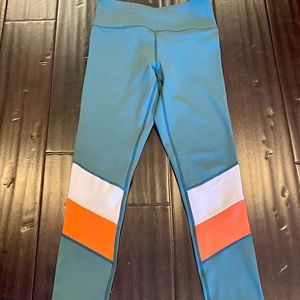 ZYIA Teal Angle Block Light n Tight 7/8 Legging- size 4